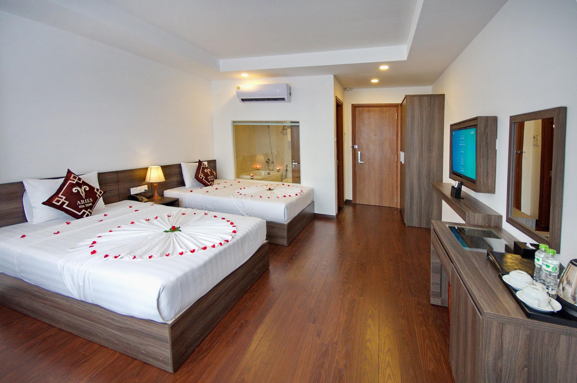 โรงแรมอาริส ญาจาง ภายนอก รูปภาพ