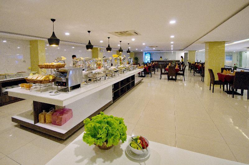 โรงแรมอาริส ญาจาง ภายนอก รูปภาพ