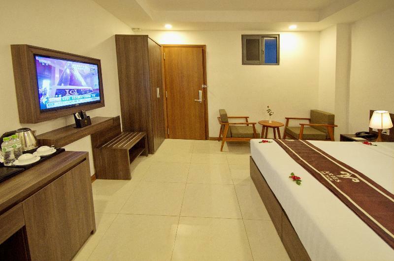 โรงแรมอาริส ญาจาง ภายนอก รูปภาพ