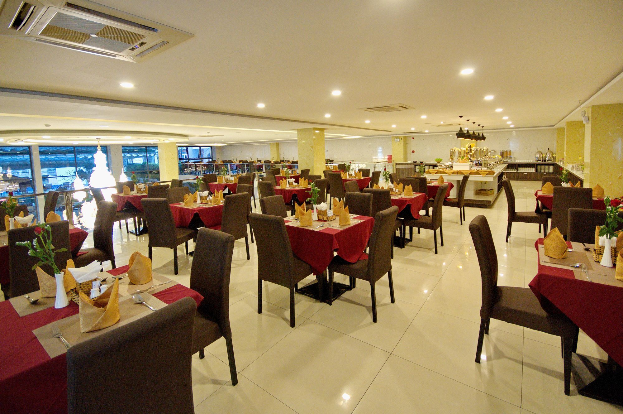 โรงแรมอาริส ญาจาง ภายนอก รูปภาพ